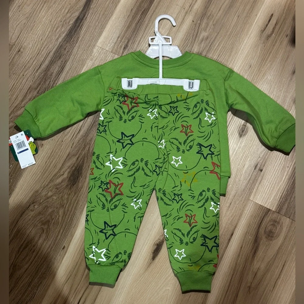 NWT Dr Seuss Grinch Christmas Fleece sweatshirt set